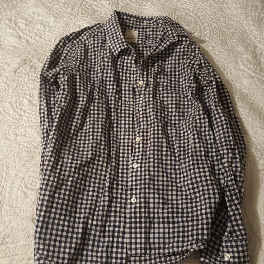 Gap Button down shirt